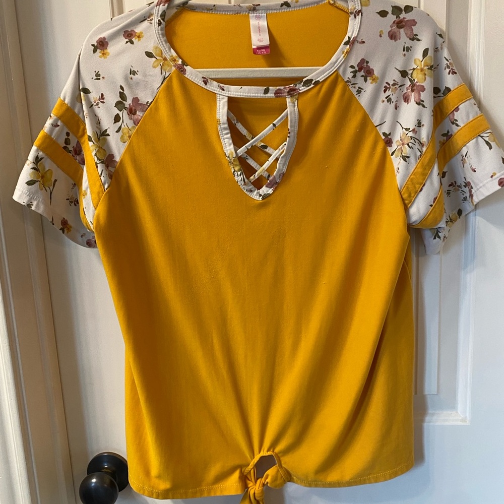 Gold Yellow Tie Front Short Sleeve Tee